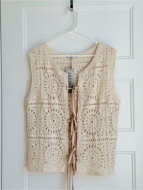 Solitaire Cream Crochet Knit Vest